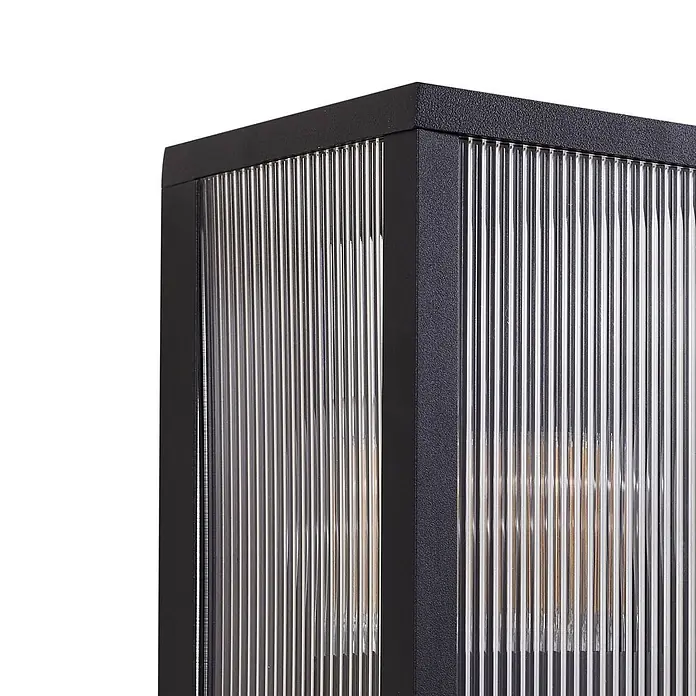 Lindby Außenwandleuchte Peldar - 13,5 x 14 x 29 cm, schwarz, IP44 - Schwarze Außenleuchte mit gerippten Klarglasplatten.