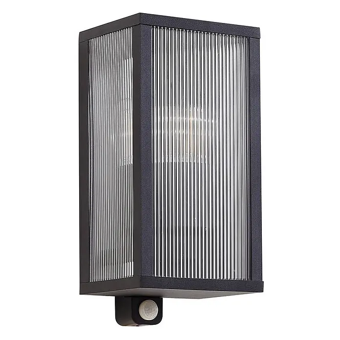 Lindby Außenwandleuchte Peldar - 13,5 x 14 x 29 cm, schwarz, IP44 - Schwarze rechteckige Außenwandleuchte mit gerippten Glasscheiben und integriertem Bewegungsmelder.