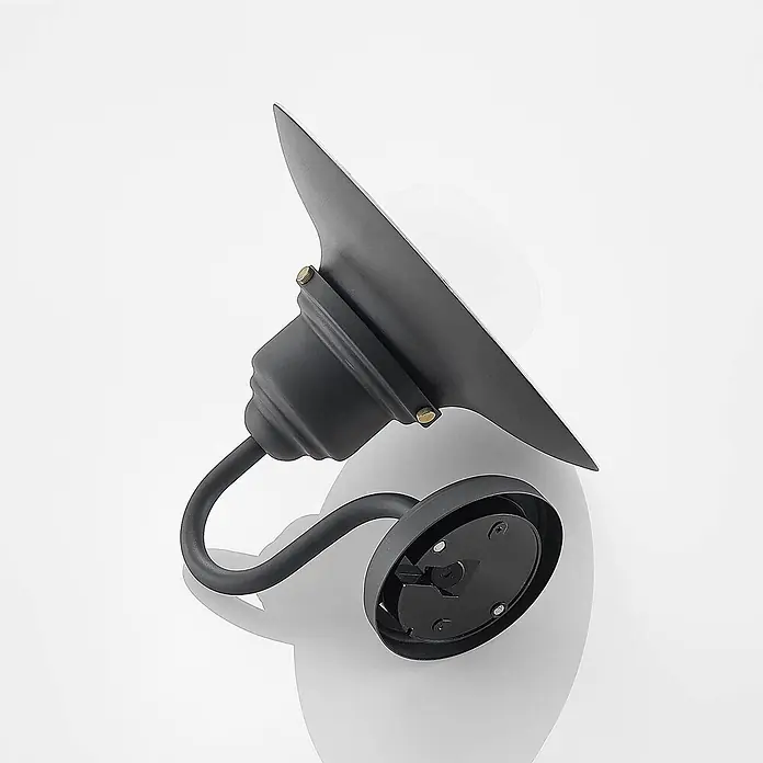 Lindby Außenwandleuchte Roisin - 35,5 x 32 x 31 cm, alu / grau / zink, alu / grau / zink, IP44 - Schwarze Metall-Wandleuchte mit gebogenem Arm, breitem Schirm und mattweißer Glaskugel.