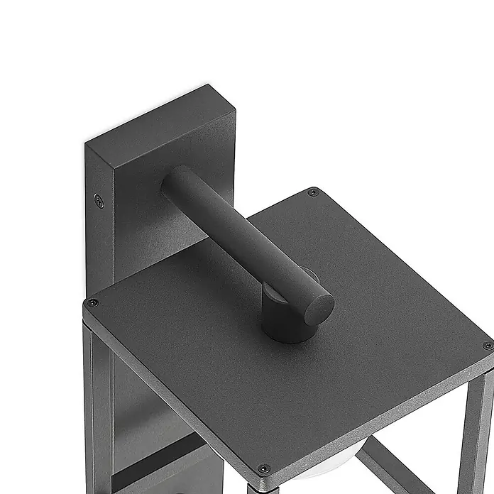 Lucande Außenwandleuchte Timio - alu / grau / zink, alu / grau / zink, IP44 - Dunkelgraue Metall-Außenwandleuchte mit quadratischer Halterung, abgewinkeltem Arm und quadratischem Rahmen. Modernes Design.