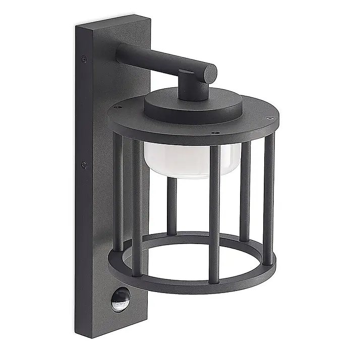Lucande Außenwandleuchte Berenike - alu / grau / zink, alu / grau / zink, IP44 - Schwarze Außenwandleuchte aus Metall mit Käfigdesign, weißem Diffusor und Bewegungssensor.
