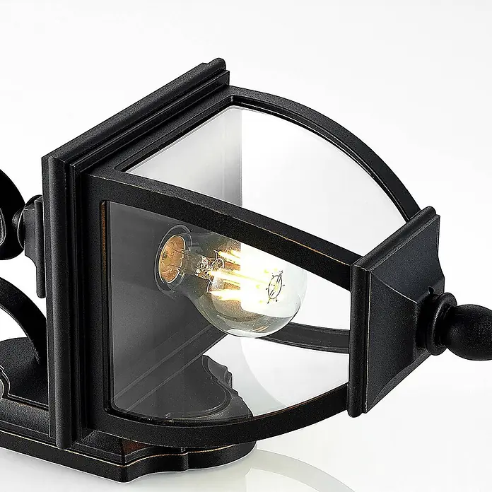 Lindby Außenwandleuchte Cerys - 19,5 x 16,5 x 37,2 cm, schwarz, IP44 - Vintage schwarze Metall-Außenwandleuchte mit Klarglas und freiliegender Edison-Glühbirne.
