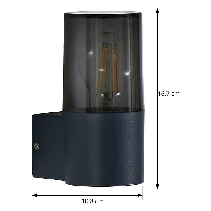 Lindby Außenwandleuchte Heulo - 10,8 x 8 x 16,7 cm, schwarz, schwarz, IP44 - Dunkelgraue Wandleuchte, 16,7 cm hoch, 10,8 cm breit, mit Rauchglas-Schirm und sichtbarer LED-Glühfadenlampe.