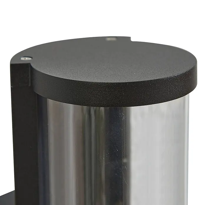Lucande Außenwandleuchte Zanta - schwarz, alu / grau / zink, IP65 - Zylindrische Außenleuchte mit strukturierter dunkelgrauer Oberseite und glänzendem silbernem Metallgehäuse.