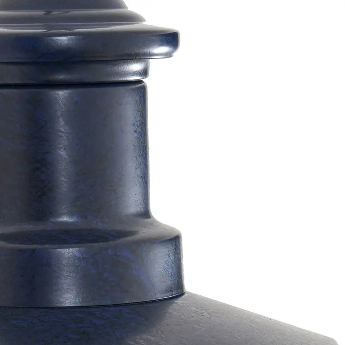 Lindby Außenwandleuchte Eloretta - schwarz, schwarz, IP44 - Dunkelblaues, texturiertes Objekt mit einem skulpturalen, geschichteten Design.
