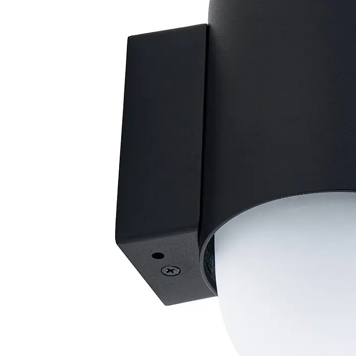 Lindby Wandleuchte aussen in schwarz, weiß, Aussenlampe Wand -  - Schwarze Wandleuchte mit zylindrischem Gehäuse und weißem Diffusor.