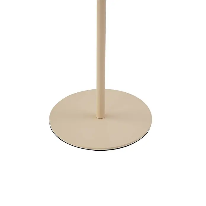 Lindby LED-Tischleuchte Kanani - L x B x H: 18,1 x 18,1 x 30,8 cm, creme / amber, creme / amber, Warmweiß - Helle beige zylindrische Stangenbasis und unterer Schaft eines Ständers oder einer Stehlampe.