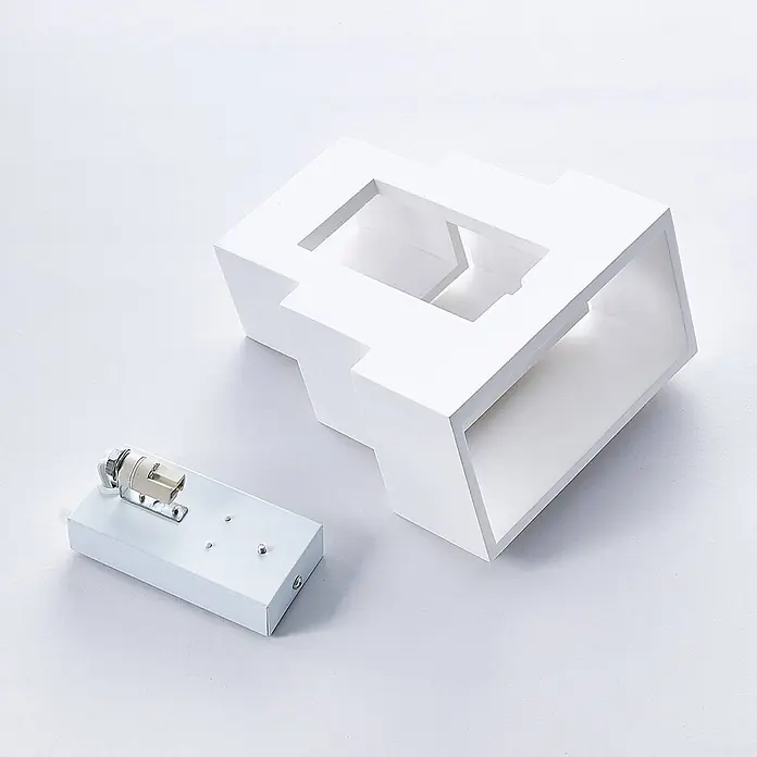Lindby Wandleuchte Antonella - L x B x H: 10,5 x 18 x 21 cm, weiß / opal, G9 - Weißes modulares geometrisches Leuchtengehäuse und separate Lampenfassung.