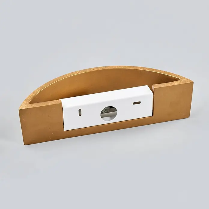 Lindby Wandleuchte Jasin - L x B x H: 10 x 30 x 7,5 cm, messing / gold, E14 - Goldfarbene halbkreisförmige Wandleuchte mit weißem rechteckigem Einsatz, mit zentraler Öffnung und Befestigungsschlitzen.
