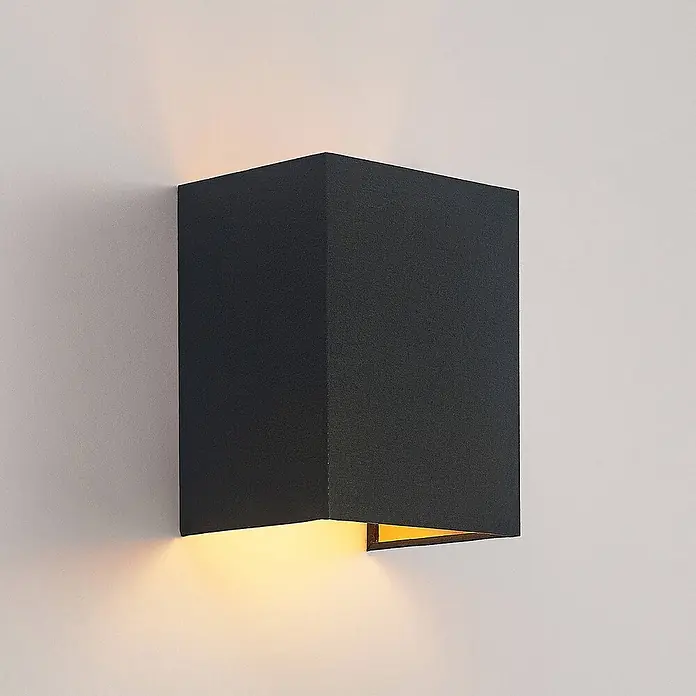 Lindby Wandleuchte Lukani - L x B x H: 12 x 15 x 20 cm, schwarz, E27 - Schwarze, rechteckige Wandleuchte, die warmes Licht nach oben und unten abgibt.