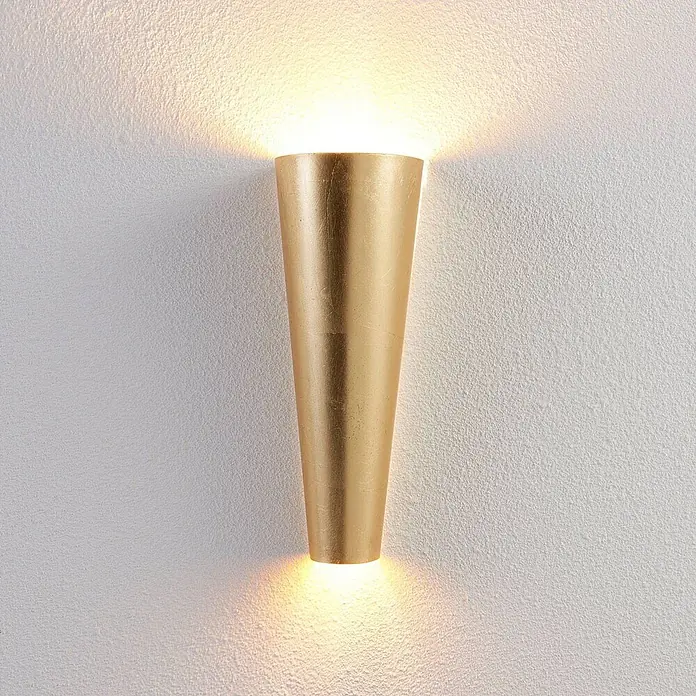 Lindby Wandleuchte Conan - messing / gold, messing / gold, G9 - Goldene konische Wandleuchte, die warmes Licht nach oben und unten abgibt.