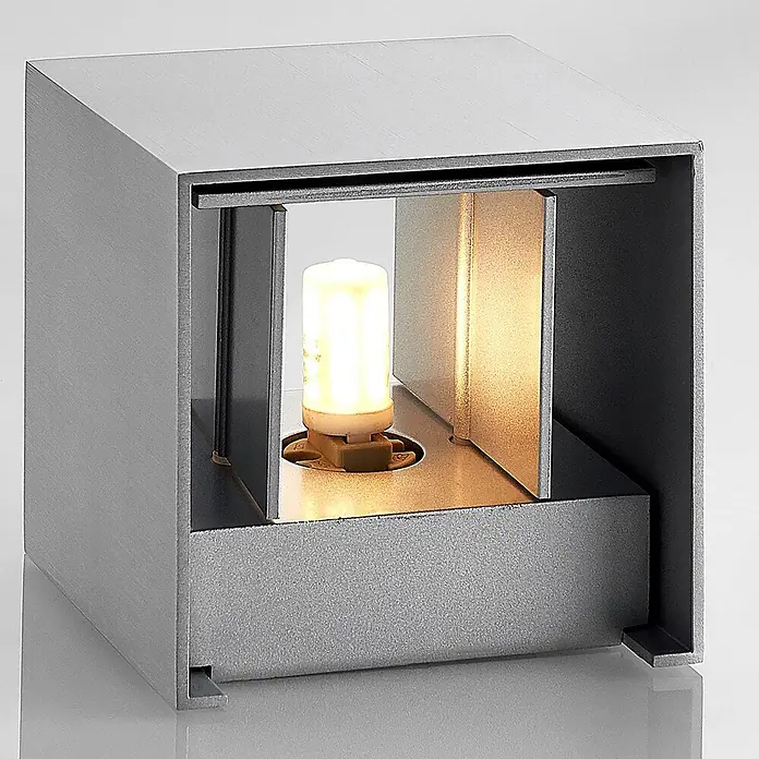 Arcchio Wandleuchte Zuzana - alu / grau / zink, G9 - Silbergraue würfelförmige Außenwandleuchte mit warmer LED-Glühbirne innen, für gerichtete Beleuchtung.