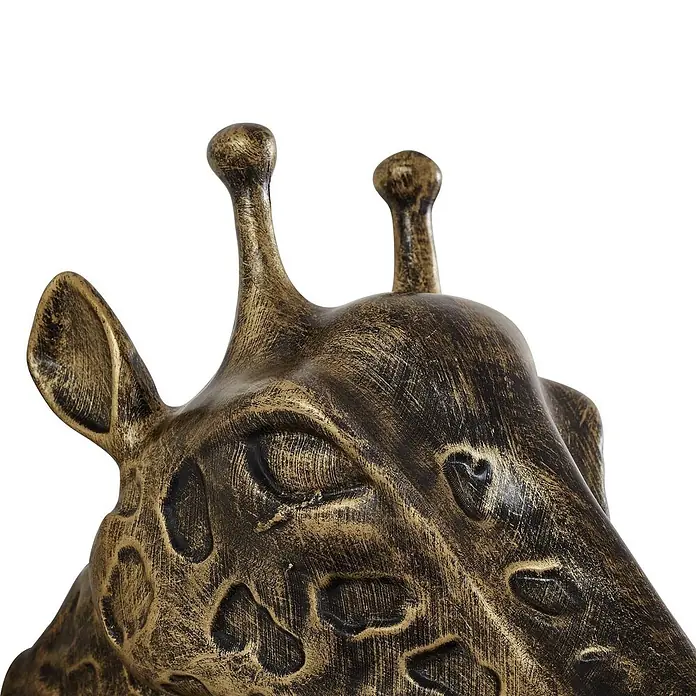 Lindby Wandleuchte Nirvathia - bronze / altmessing, E27 - Nahaufnahme einer dekorativen Giraffenkopf-Skulptur mit antikem Metallic-Bronze-Finish, zeigt texturierte Haut, Ohren und Ossikone.