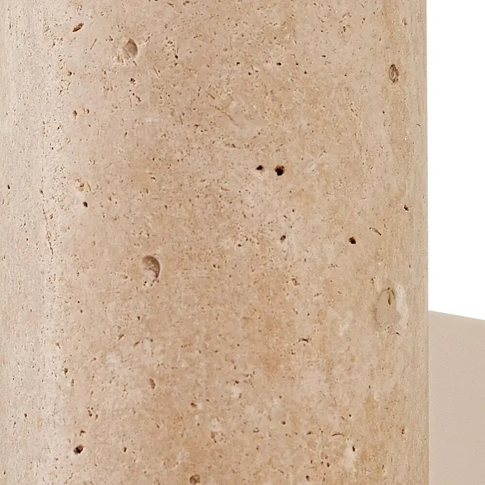 Lucande Wandleuchte Tavira - L x B x H: 11 x 7 x 23 cm, creme / amber, GU10 - Poröse hellbraune Travertinsäule.