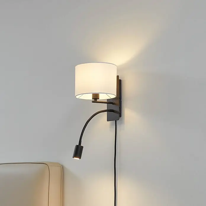 Lindby Wandleuchte Florens - weiß / opal, E14 - Schwarze Wandlampe mit weißem Stoffschirm und verstellbarer LED-Leselampe.