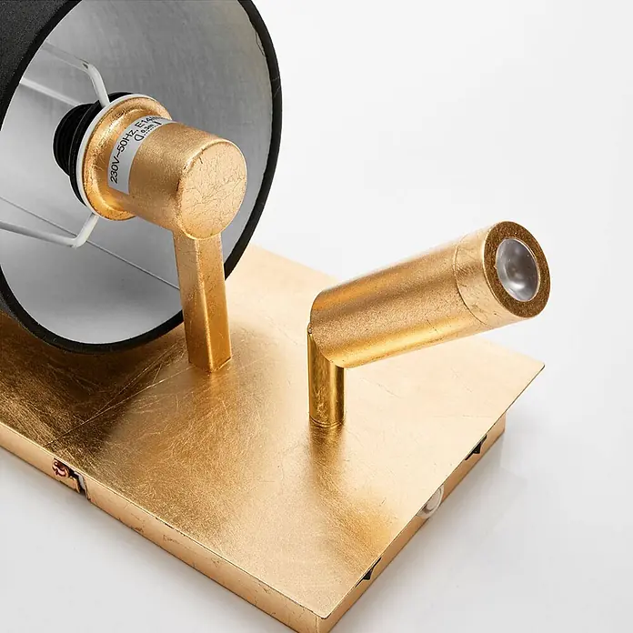 Lindby Wandleuchte Aiden - messing / gold, schwarz, E14 - Goldene Wandleuchte mit schwarzem Schirm und E14 Fassung, plus verstellbarem Strahler. Texturierte Goldoberfläche.