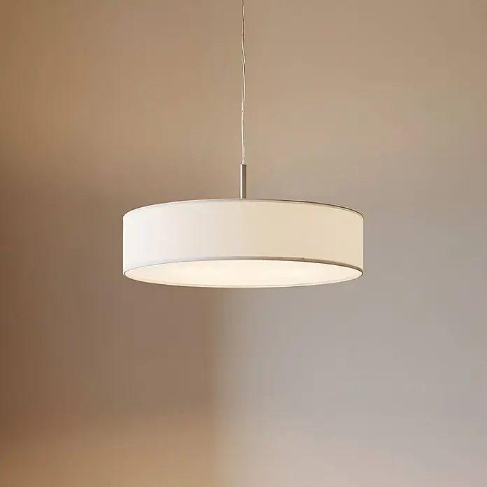 Lindby Pendelleuchte Sebatin - L x B x H: 50 x 50 x 12 cm, creme / amber, cremeweiß, nickel matt, E27 - Beleuchtete weiße Stoff-Pendelleuchte in Trommelform mit gebürsteten Metallakzenten.