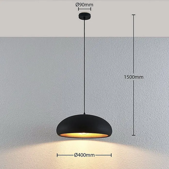 Lindby Pendelleuchte Gerwina - L x B x H: 40 x 40 x 15 cm, schwarz, Schwarz, gold, E27 - Schwarze Hängelampe mit goldenem Inneren, kuppelförmiger Schirm, Ø400mm, Gesamthöhe 1500mm.