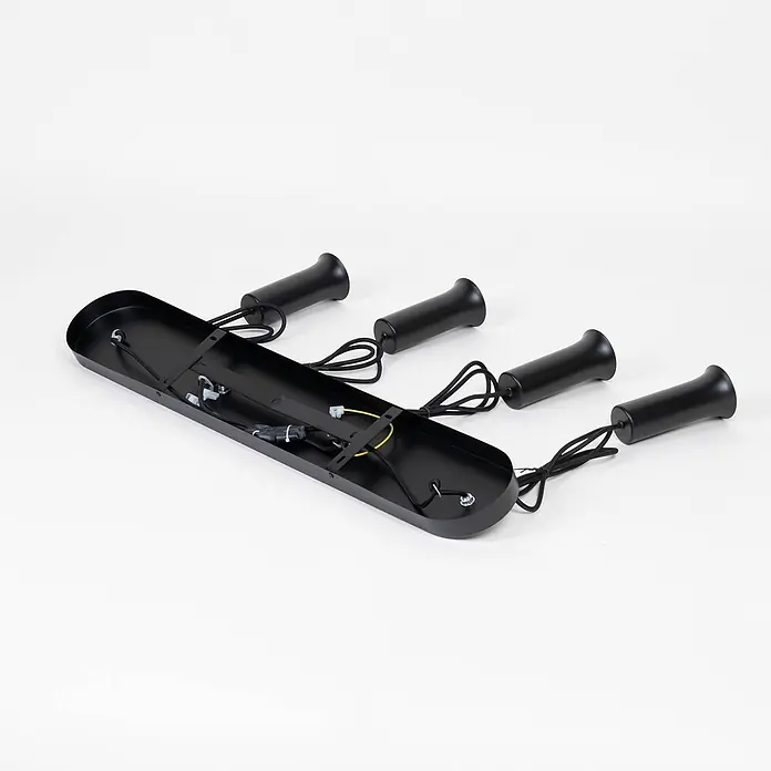 Lindby Pendelleuchte Fipas - Schwarz, E27 - Schwarze Metall-Deckenleuchtenbasis mit vier schwarzen Fassungen und Kabeln.