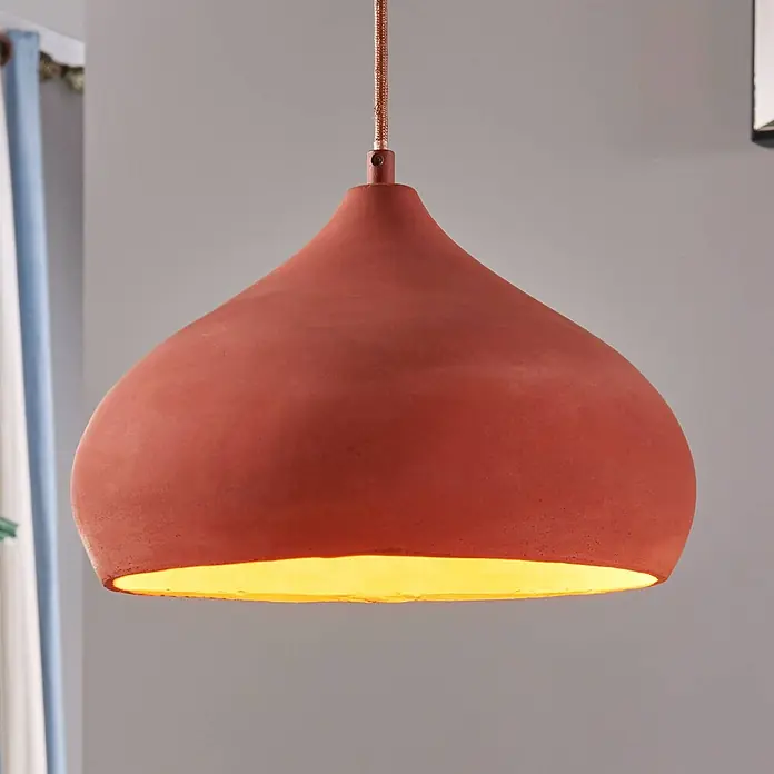 Lindby Pendelleuchte Fiona - L x B x H: 30 x 30 x 17 cm, terracotta, Terrakotta, E27 - Matte Terrakotta-Pendelleuchte, glockenförmig, spendet warmes Licht.