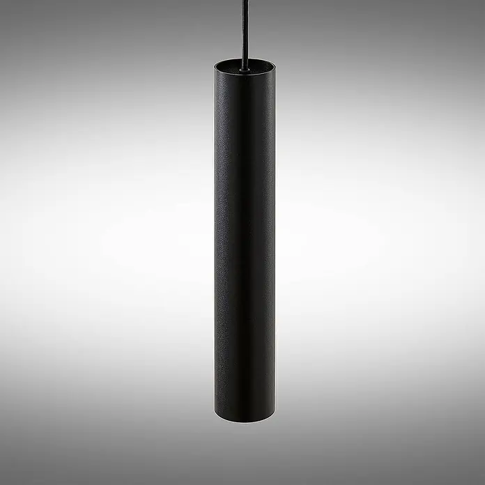 Arcchio Pendelleuchte Ejona - L x B x H: 6 x 6 x 35 cm, schwarz, Schwarz, GU10 - Schwarze zylindrische Pendelleuchte mit matter Struktur, von oben abgehängt.