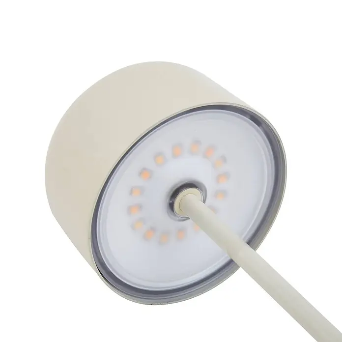 Lucande Tischleuchte Quill - creme / amber, creme / amber - Hellbeiger zylindrischer LED-Leuchtenkopf mit weißem Diffusor, bernsteinfarbenen LEDs und passendem Kabel.