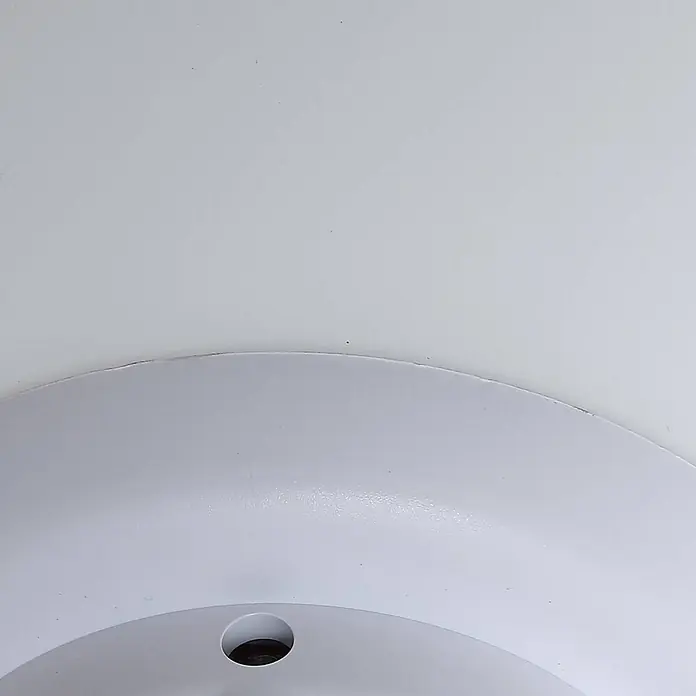 Lindby Tischleuchte Cosmia - L x B x H: 15 x 15 x 15,7 cm, weiß / opal - Weißes rundes Deckenbauteil mit kleiner zentraler Öffnung.