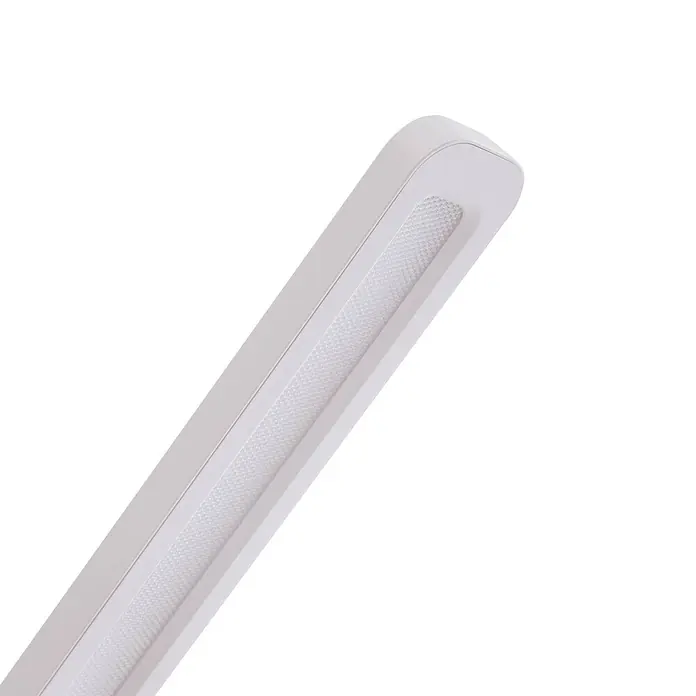 Lindby Tischleuchte Valtorin - weiß / opal, weiß / opal - Weiße lineare LED-Leuchte mit strukturierter Abdeckung.