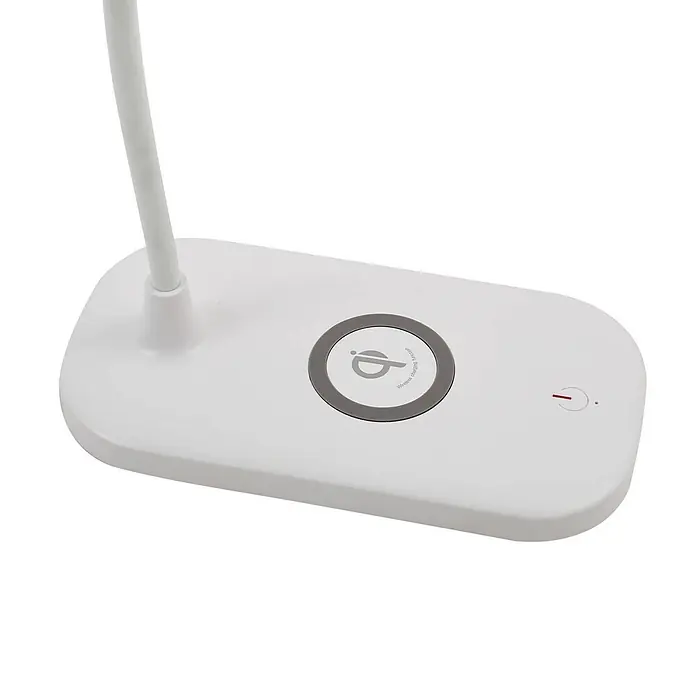 Lindby Tischleuchte Siona - weiß / opal, weiß / opal - Weiße Schreibtischlampenbasis mit flexiblem Arm, grauer Qi-Ladefläche und rotem Ein-/Ausschalter.