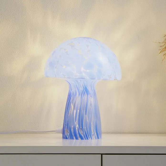 Lindby Tischleuchte Hubi - L x B x H: 22 x 22 x 28 cm, blau, blau, E27 - Beleuchtete pilzförmige Tischlampe aus blau-weiß gemustertem Glas.