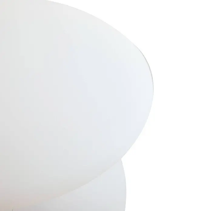 Lindby Tischleuchte Vernate - weiß / opal, weiß / opal - Gebogener, weißer, mattierter Lichtdiffusor.