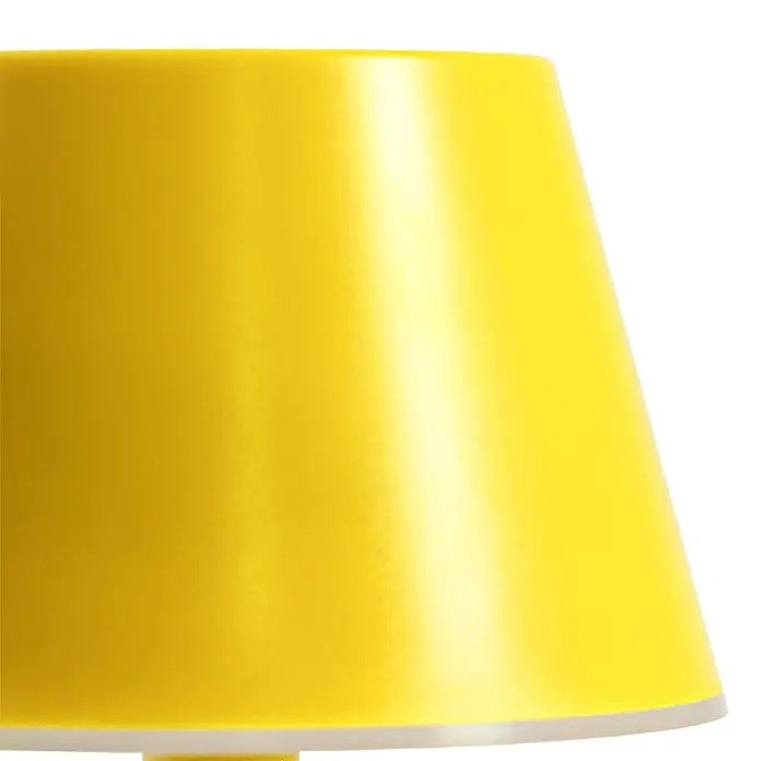 Lindby Tischleuchte Gaja - L x B x H: 9,5 x 9,5 x 24 cm, gelb / orange, gelb / orange - Gelber konischer Lampenschirm mit glatter, leicht glänzender Oberfläche.