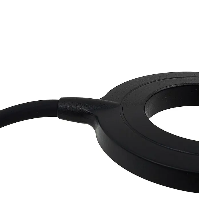 Lindby Tischleuchte Siona - schwarz, schwarz - Matt-schwarzes ringförmiges Gerät mit flexiblem schwarzem Kabelanschluss.