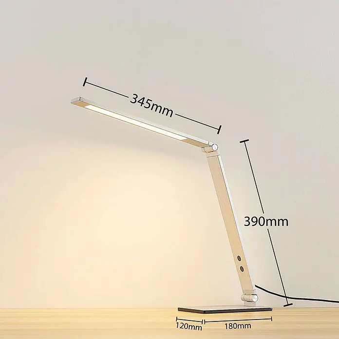 Lucande Tischleuchte Nicano - L x B x H: 34,5 x 12 x 39 cm, alu / grau / zink, alu / grau / zink - Verstellbare Schreibtischlampe, helle Holzoptik-Arme, silberne Details. LED-Leiste 345mm, Höhe 390mm, Sockel 180x120mm.