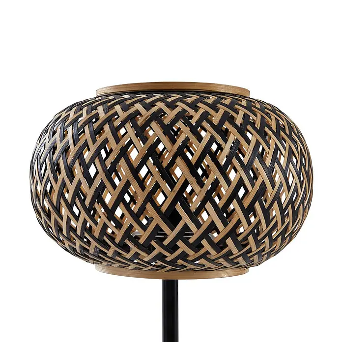 Lindby Tischleuchte Nerys - L x B x H: 28 x 28 x 48 cm, schwarz, Holz dunkel, E27 - Ovale Lampenschirm aus geflochtenen Natur- und Schwarzbambusstreifen, Teil einer Stehlampe.