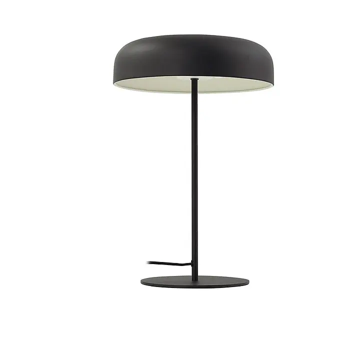 Lindby Tischleuchte Edion - schwarz, schwarz, E14 - Schwarze Tischlampe mit rundem, gewölbtem Schirm, schlankem Ständer und kreisförmigem Fuß.