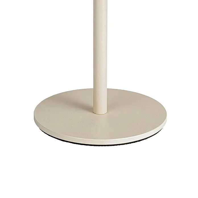 Arcchio Tischleuchte Thenra - L x B x H: 15,4 x 15,4 x 9,5 cm, creme / amber, creme / amber - Beigefarbener, texturierter Metallsockel mit dünnem schwarzem Schutzring und passender Stange.