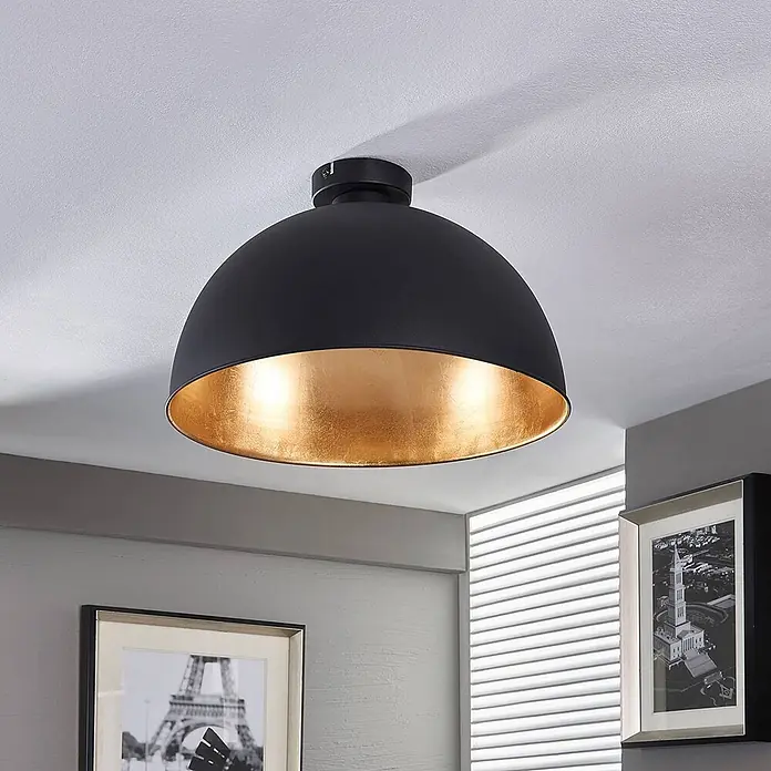Lindby Deckenleuchte Lya - L x B x H: 41 x 41 x 27,5 cm, schwarz, schwarz, E27 - Mattschwarze, kuppelförmige Deckenleuchte mit goldener Innenseite.