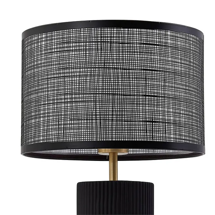 Lindby Tischleuchte Sorscha - schwarz, schwarz, E27 - Schwarze Tischlampe mit zylindrischem, kariertem Metallgeflechtschirm, geriffelter Basis und Messingstiel.