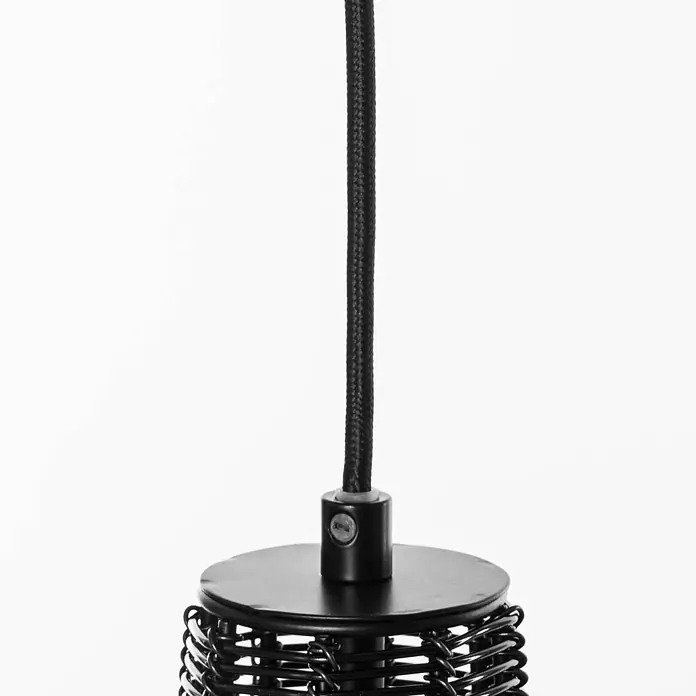 Lucande Pendelleuchte Tinko - L x B x H: 20 x 20 x 34,5 cm, schwarz, Schwarz, E27 - Schwarze Pendelleuchte mit geflochtenem Kabel, das mit einem gewebten Metallschirm verbunden ist.