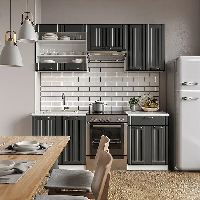 Vicco Küchenzeile Fame-Line Anthrazit Landhaus/Weiß, AP Eiche - Breite: 200 cm, Anthrazit Landhaus, Ohne Elektrogeräte - Dunkelgraue gerippte Küchenschränke mit schwarzen Griffen in einer modernen Küche.