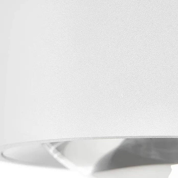 Arcchio Deckenleuchte Rotari - L x B x H: 12 x 12 x 8,1 cm, weiß / opal, weiß / opal - Weiße, strukturierte Oberfläche einer Leuchte, die innere Komponenten zeigt.