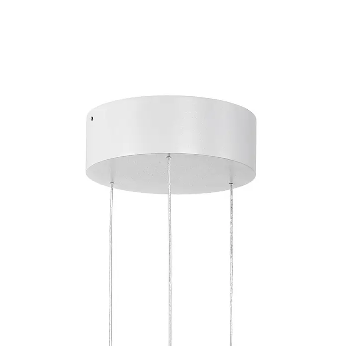 Arcchio Pendelleuchte Rotari - L x B x H: 12 x 12 x 9,3 cm, weiß / opal, weiß (RAL 9003) - Weiße runde Deckenrosette mit drei silbernen Aufhängungskabeln für Pendelleuchten.