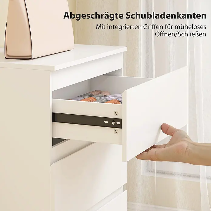 Homcom Kommode 1-teilig - L x B x H: 60 x 40 x 79 cm, Weiß, Anzahl Schubladen: 3 Stk. - Weiße Kommode mit abgeschrägten Kanten und integrierten Griffen; eine Hand öffnet eine Schublade mit aufgerollten Textilien.