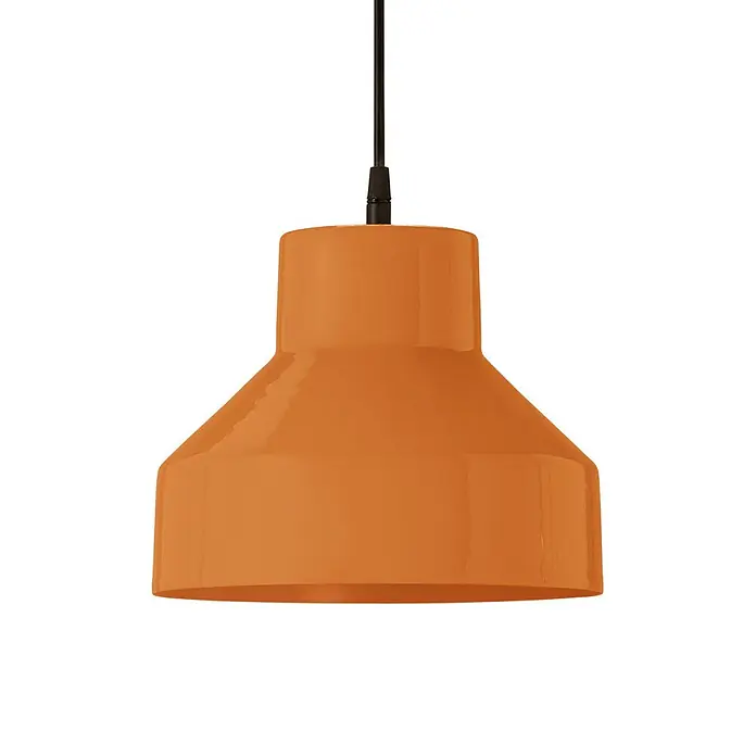 PR Home Pendelleuchte Solo orange -  - Glänzende orange Pendelleuchte mit konischem Schirm und schwarzem Kabel.