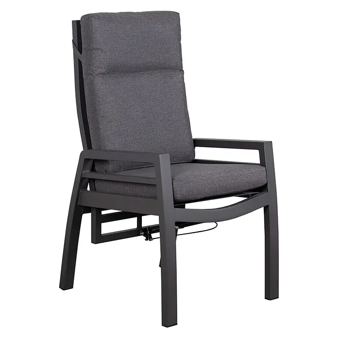 Bene Living Gartentisch-Set Merida + Hocker mit Tisch Tarifa - Gesamtumfang: 8 -tlg., Aluminium pulverbeschichtet, Textilene, Keramik, Rückenlehne verstellbar - Dunkelgrauer Metall-Gartenstuhl mit dicken grauen Stoffpolstern und Verstellfunktion.