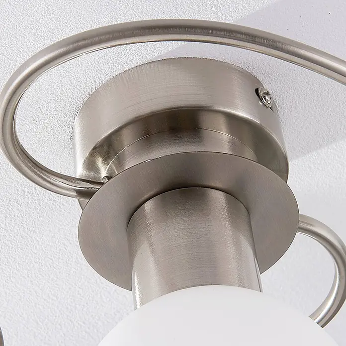 Lindby Deckenleuchte Ciala - L x B x H: 40 x 19 x 17,5 cm, alu / grau / zink, E14 - Deckenleuchtenbasis aus gebürstetem Nickel mit gebogenem Arm und teilweiser Milchglasscheibe.
