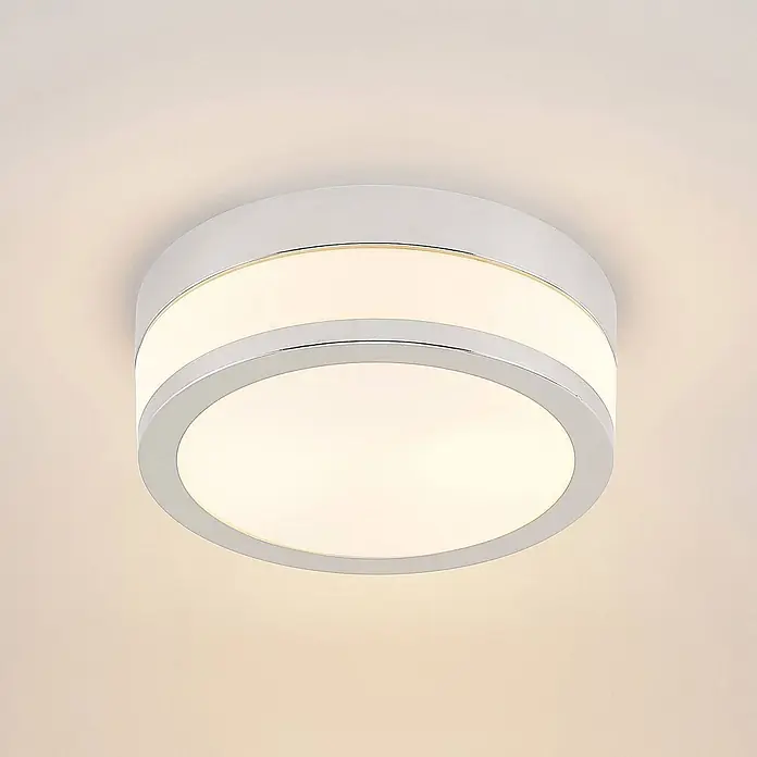 Lindby Deckenleuchte Flavi - L x B x H: 23 x 23 x 9 cm, chrom / silber, E27 - Runde Chrom-Deckenleuchte mit zwei beleuchteten Bereichen, die warmweißes Licht abgibt.