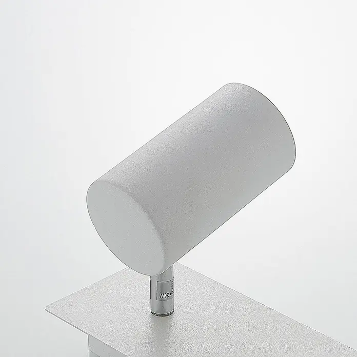 Lindby Deckenstrahler Joffrey - weiß / opal, weiß / opal, GU10 - Weißer zylindrischer Strahler auf flacher Basis, mit der Aufschrift „max. 35W“ am Verbinder.
