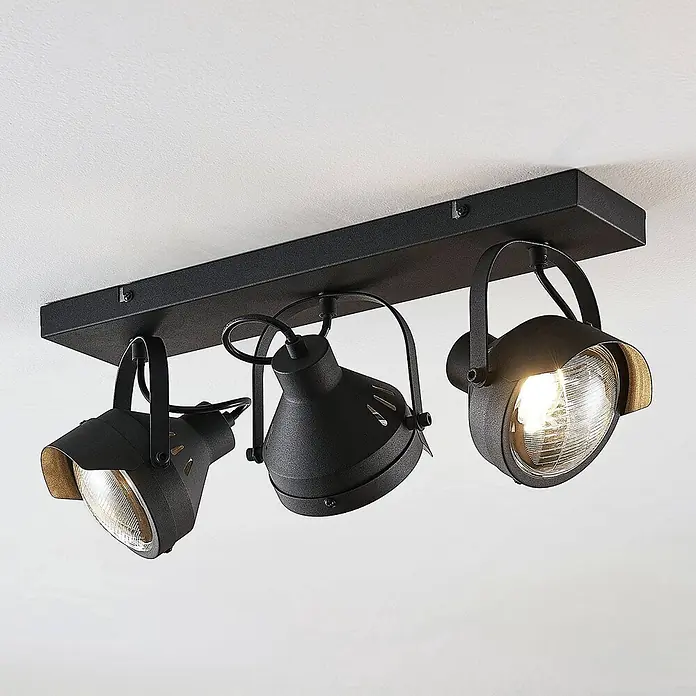Lindby Deckenstrahler Henega - L x B x H: 52 x 15 x 21,5 cm, schwarz, schwarz, GU10 - Schwarze Metall-Deckenleuchte mit drei verstellbaren Strahlern, einer beleuchtet, mit geripptem Klarglas und goldenem Innenakzent.
